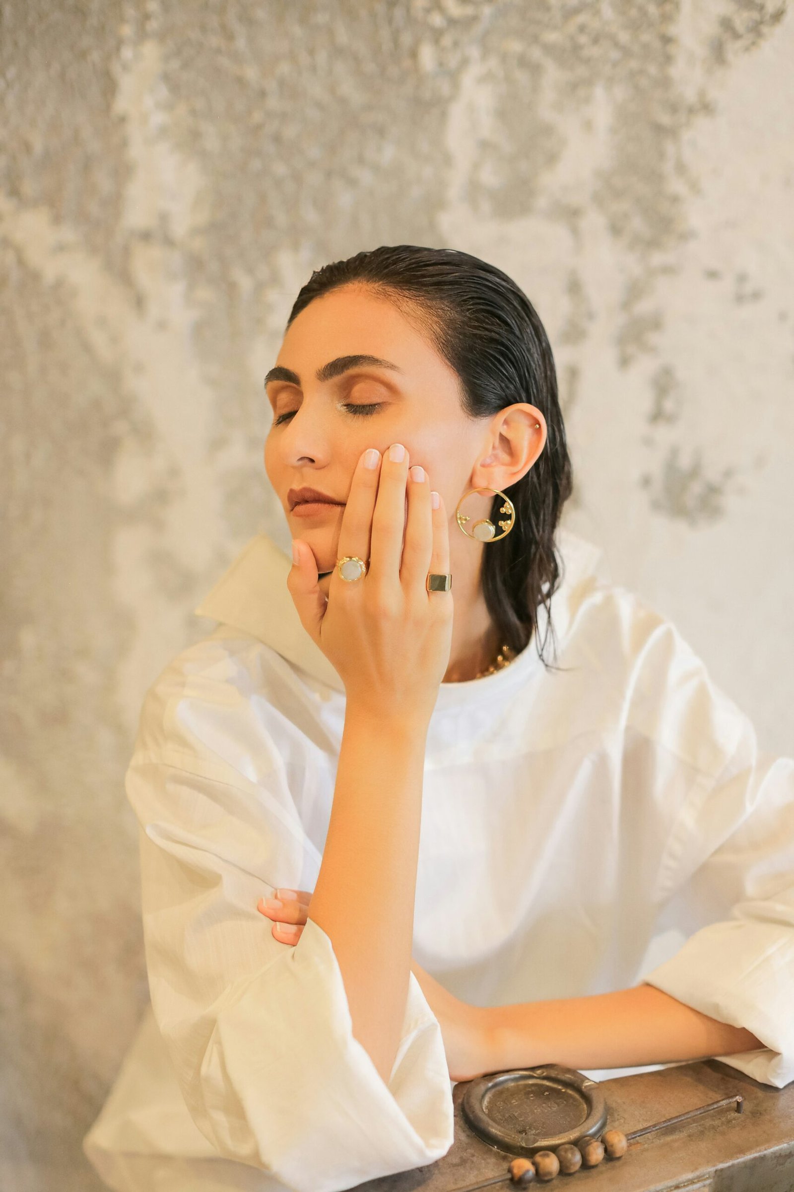 Best Moisturizer for Aging Skin Over 50: 7 Powerful Skin-Healthy Essentials