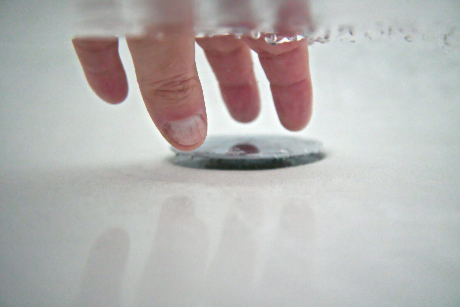 How to Unclog a Shower Drain using expert methods to remove hair, soap scum, and stubborn blockages for smooth water flow.